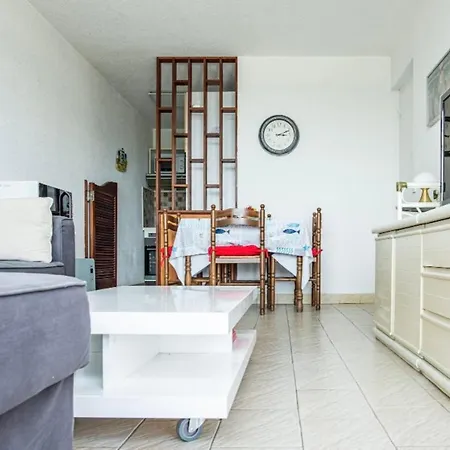 Bright Apt With Terrace And View On The Port